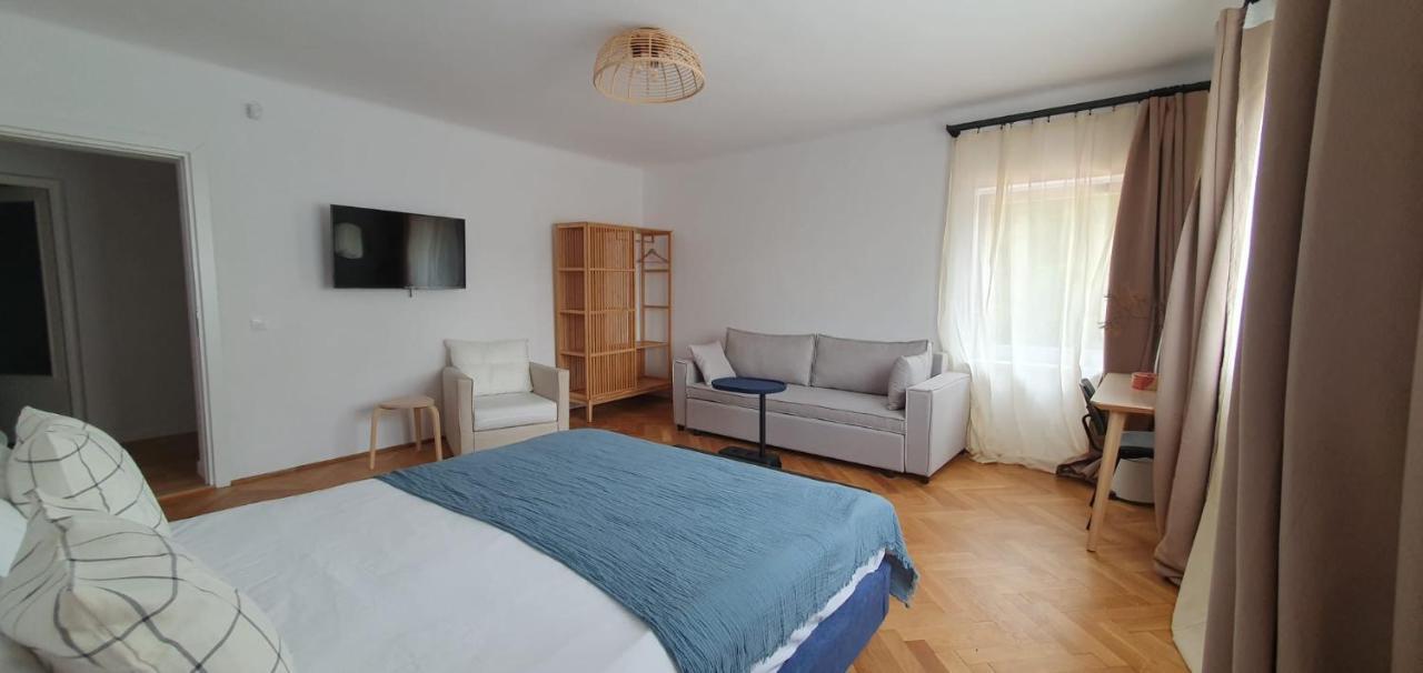 The Pines Serviced Apartments Braşov Dış mekan fotoğraf